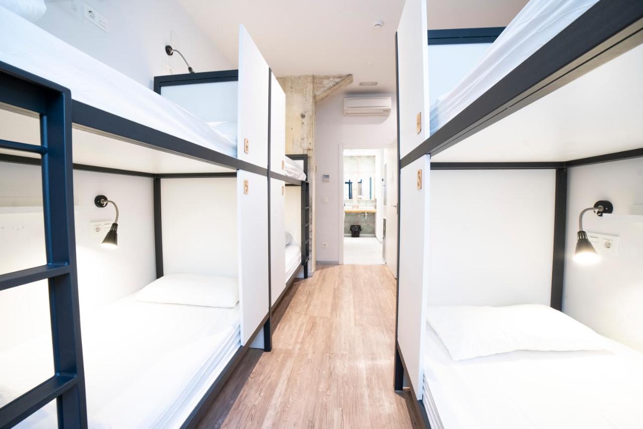 Lit dans Dortoir de 8 Lits avec Salle de Bains Privative